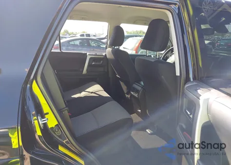 2022 Toyota 4Runner Sr5 из США, поврежденный, VIN JTEMU5JR2N6082958